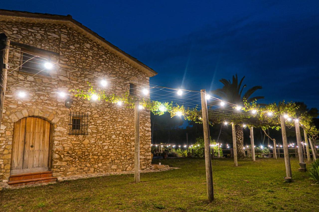 Masia Pou De La Vinya Sitges Luaran gambar